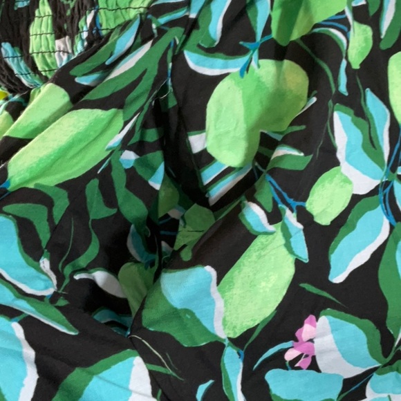 Ava & Viv Women's Flutter Short Sleeve Smocked Mini Romper Size XXL - Picture 5 of 11